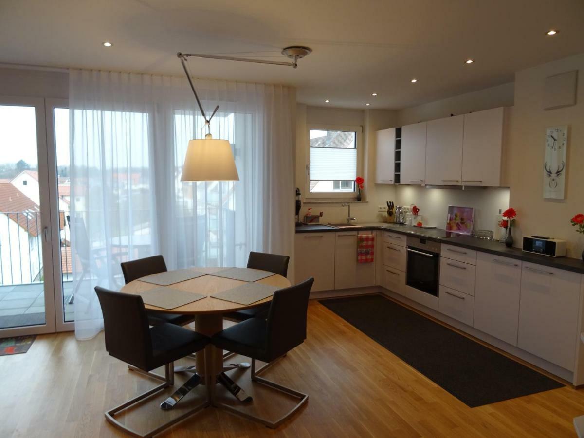Zisa Ferienwohnung Bodensee Friedrichshafen Esterno foto